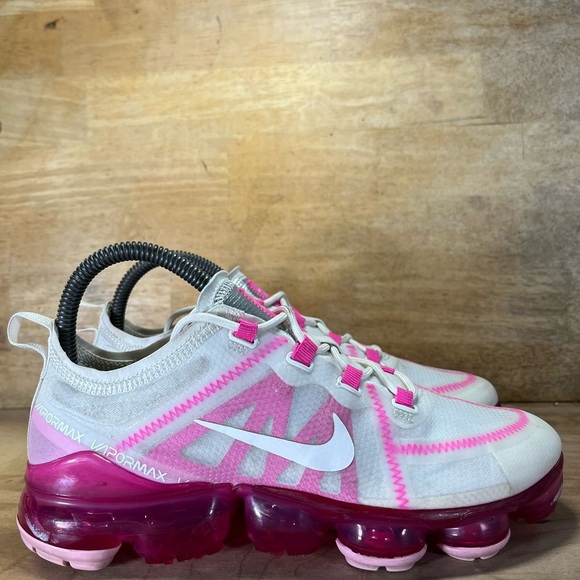 Nike Air VaporMax 2019 COLORFUL Womens Size 7.5 Running Shoes Sneakers Pink Rise - Picture 1 of 12